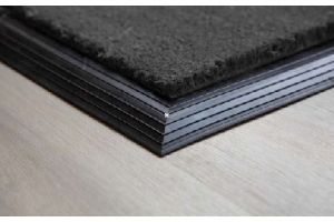 grey coconut mat with rubber edge